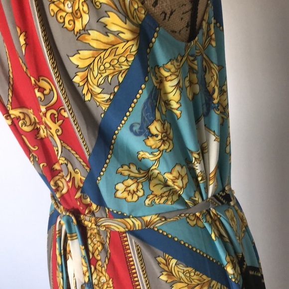 Roz & Ali Printed Maxi Dress with attached gold chain belt Sz 4 - Picture 10 of 15